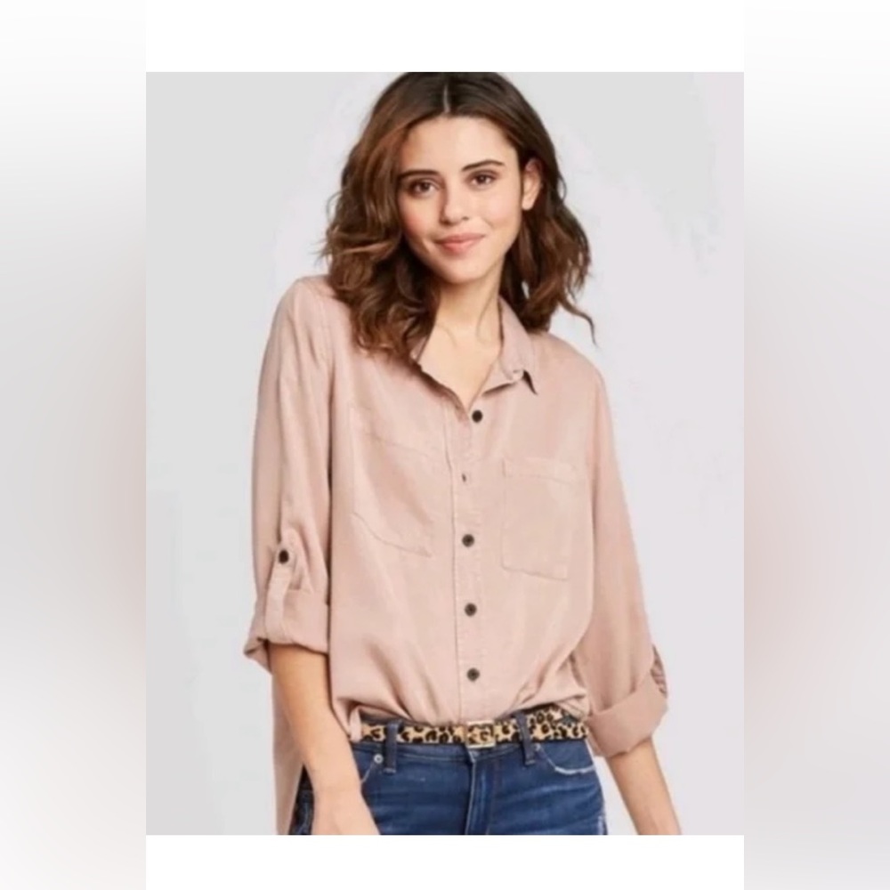 Universal thread button down!
